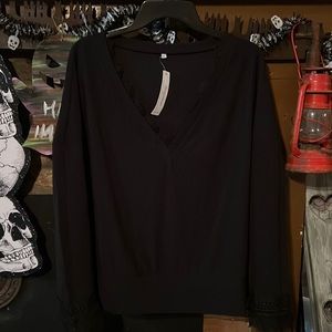 Black dressy top size do